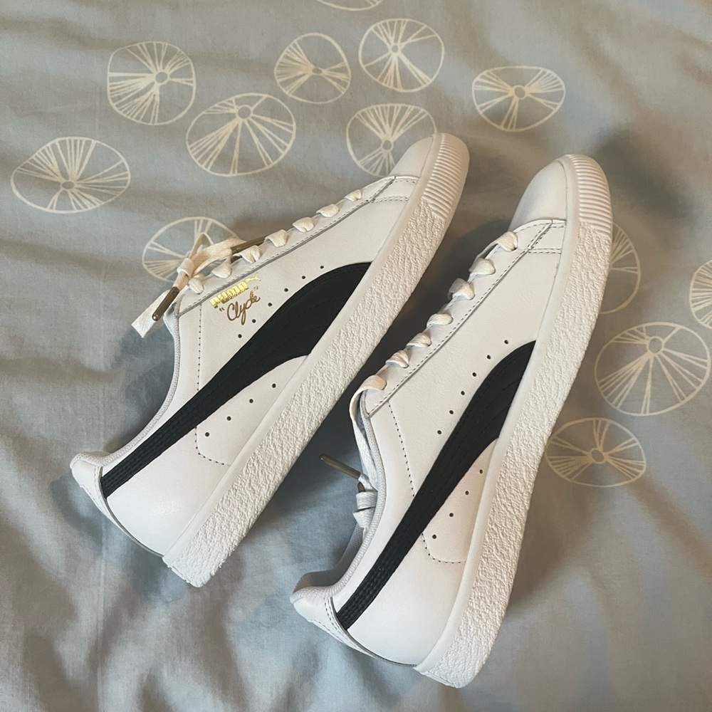 Puma Clyde sneaker white